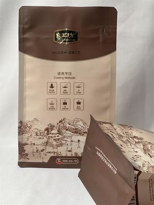 Résistance à la compression forte adaptée aux besoins du client des poches 12oz de fond plat