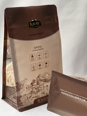 Résistance à la compression forte adaptée aux besoins du client des poches 12oz de fond plat
