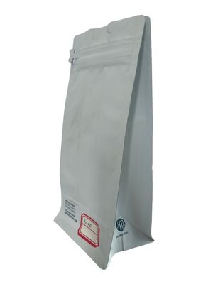 Sac d'emballage de café en papier kraft blanc avec fond plat et vernis mat