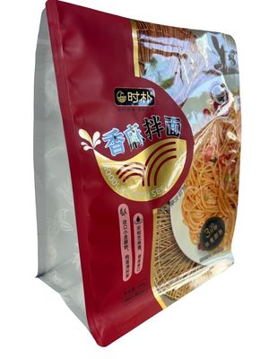 Excellente performance debout Poches à fond plat avec plastique multi-